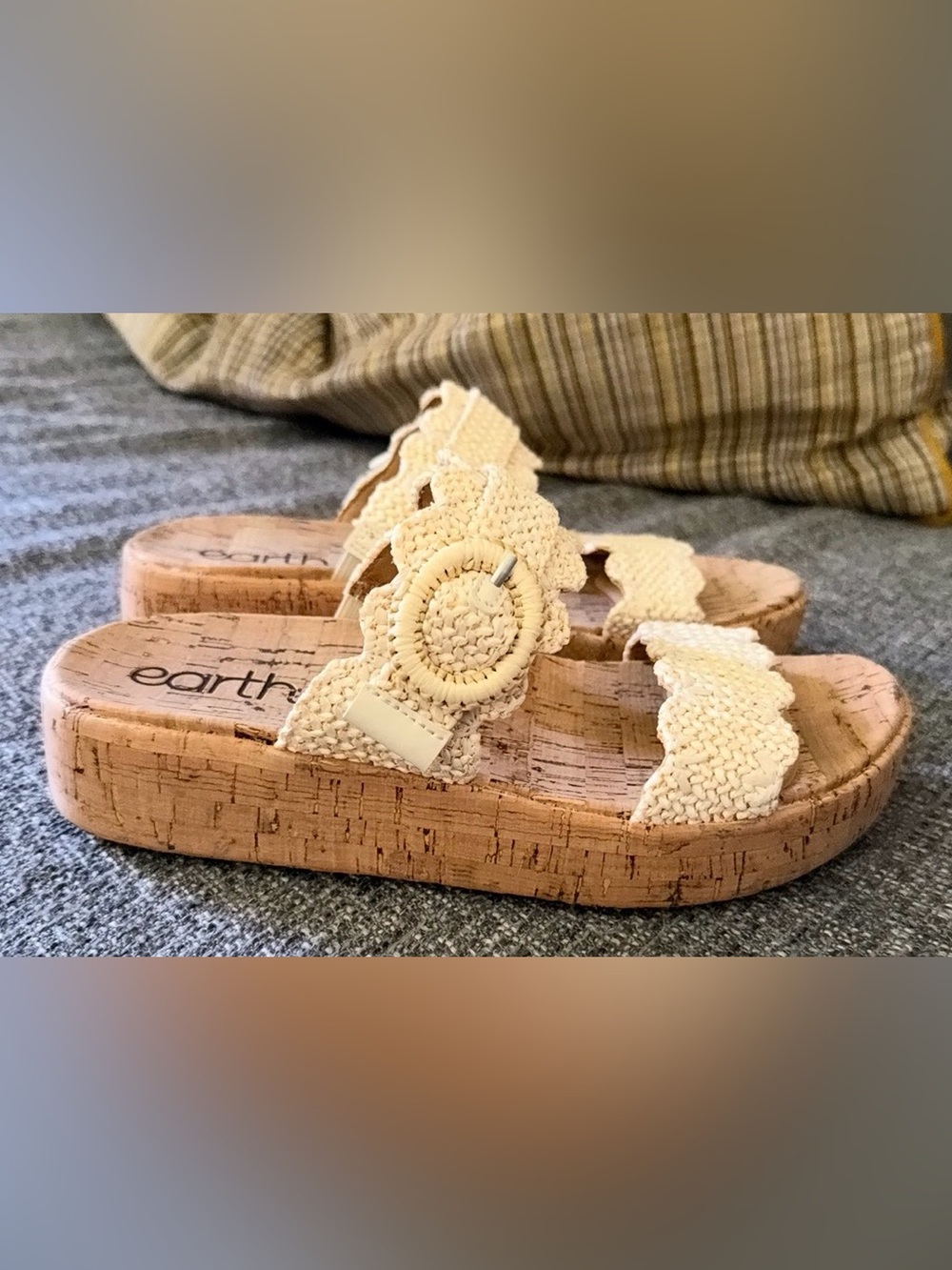 Earth Handwoven Cream Braided Slide Sandal with Decorative Buckle - size 7